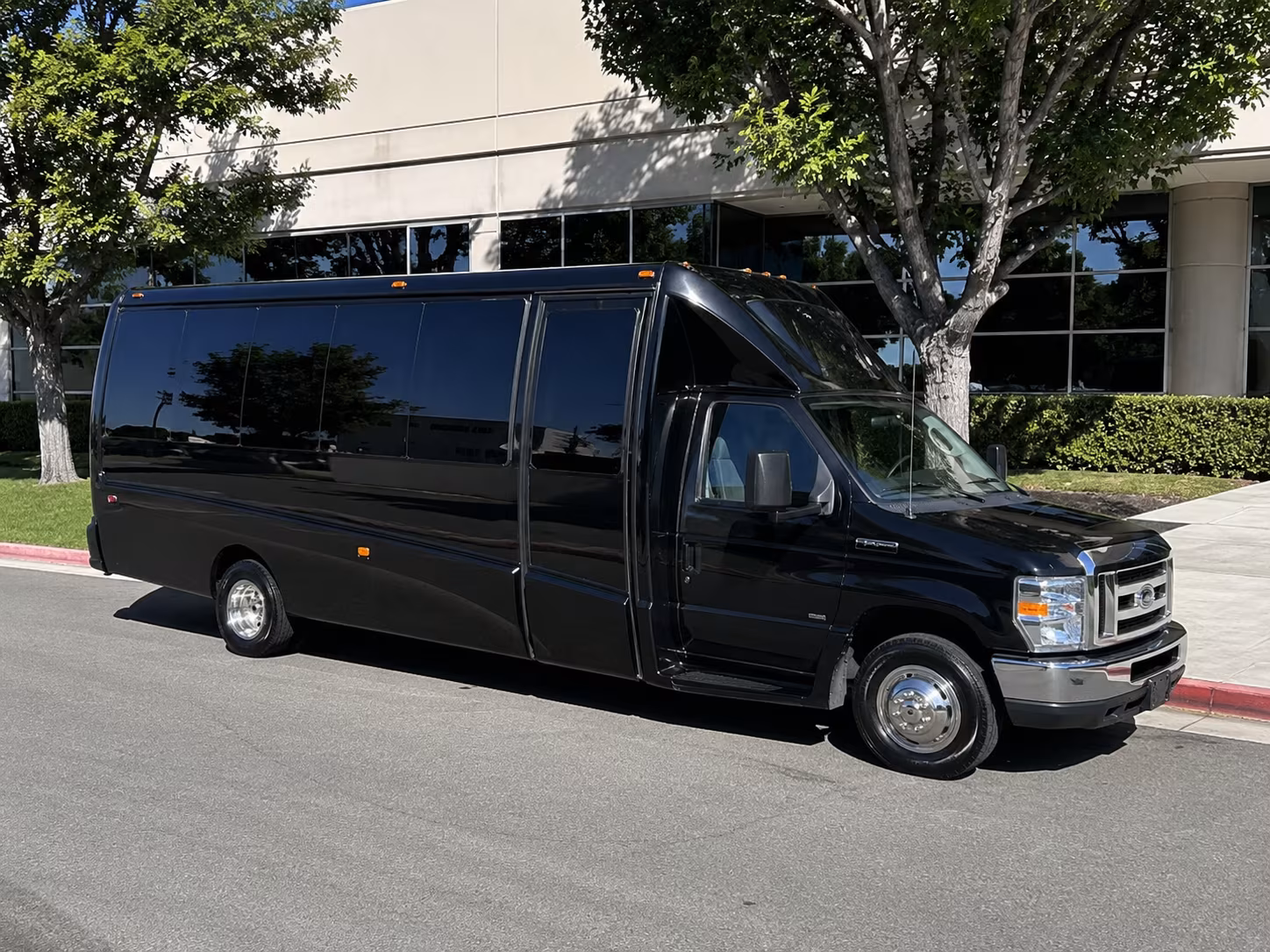 bus rentals