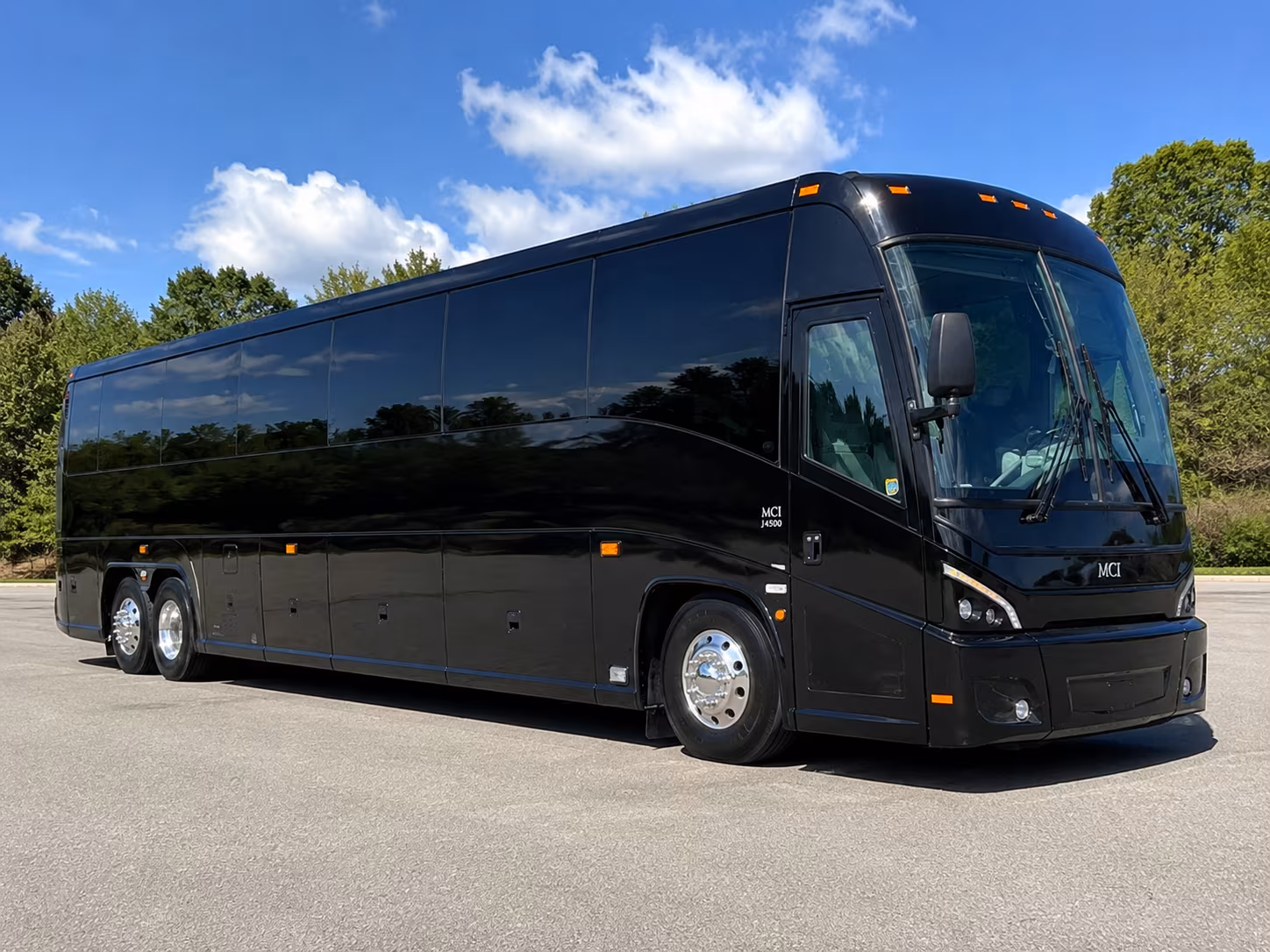 charter buses for rosamond gifford zoo field trips in syracuse